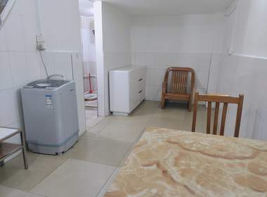 黄村西华里二巷5号 