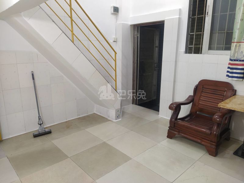 黄村西华里二巷5号7838981客厅图5