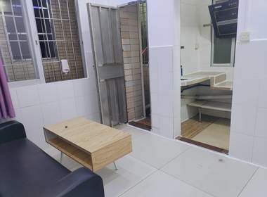 黄村西华里二巷5号 