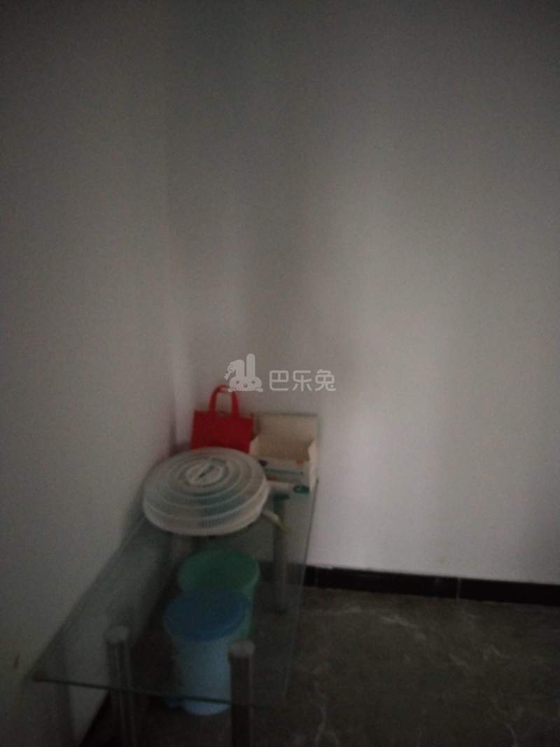 和欣家园7852635客厅图4