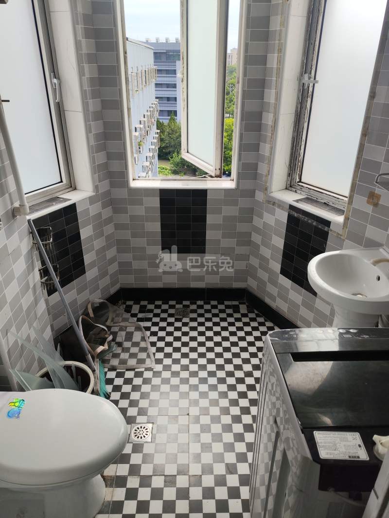 久富苑7858005卫生间图7