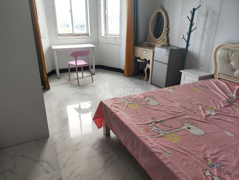 久富苑7858005卧室图0