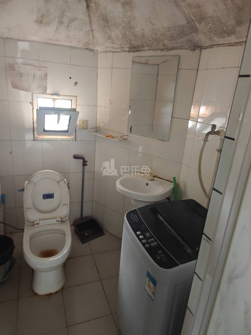 久富苑7858006卫生间图8