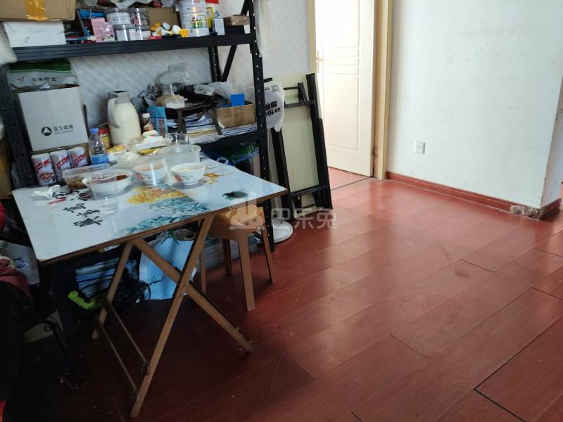 殷馨花苑1期（殷高路16弄小区）785677客厅图4