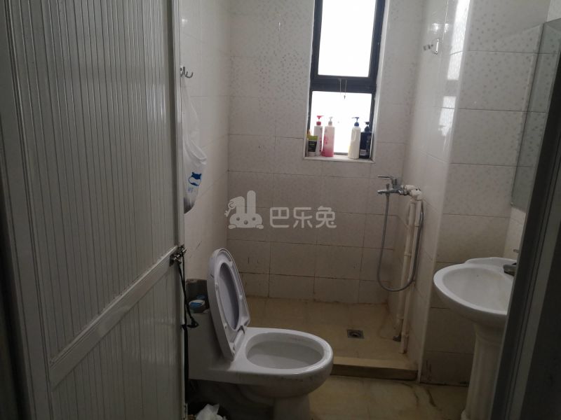 殷馨花苑1期（殷高路16弄小区）785677卫生间图10