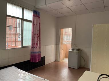 尹边一街七巷5号 1室0厅1卫