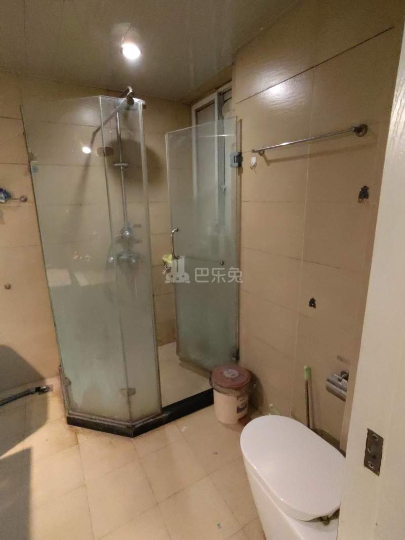 罗秀苑北区7892213卫生间图12