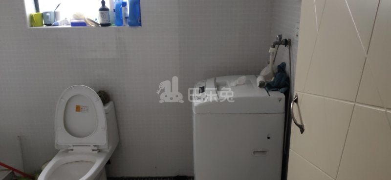 莱顿小城怡林花园16082274卫生间图7