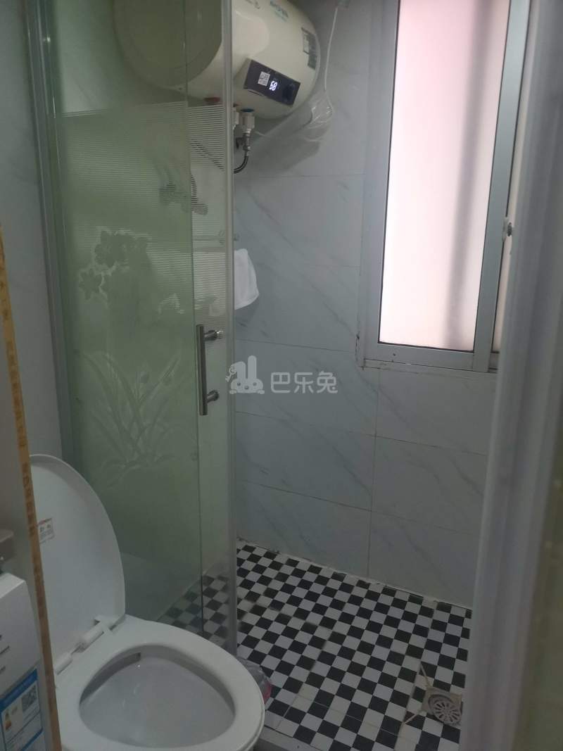 仁恒广场7902782卫生间图5