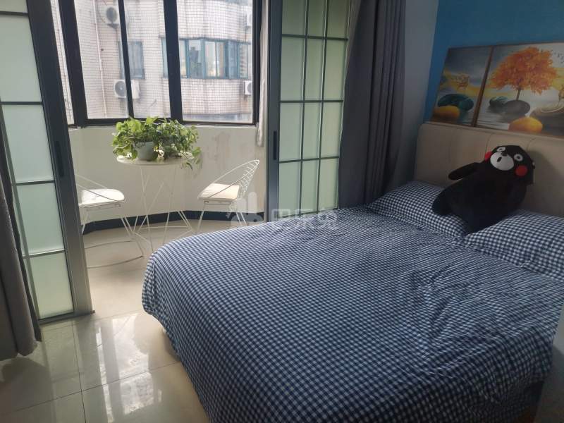 仁恒广场7902782卧室图2