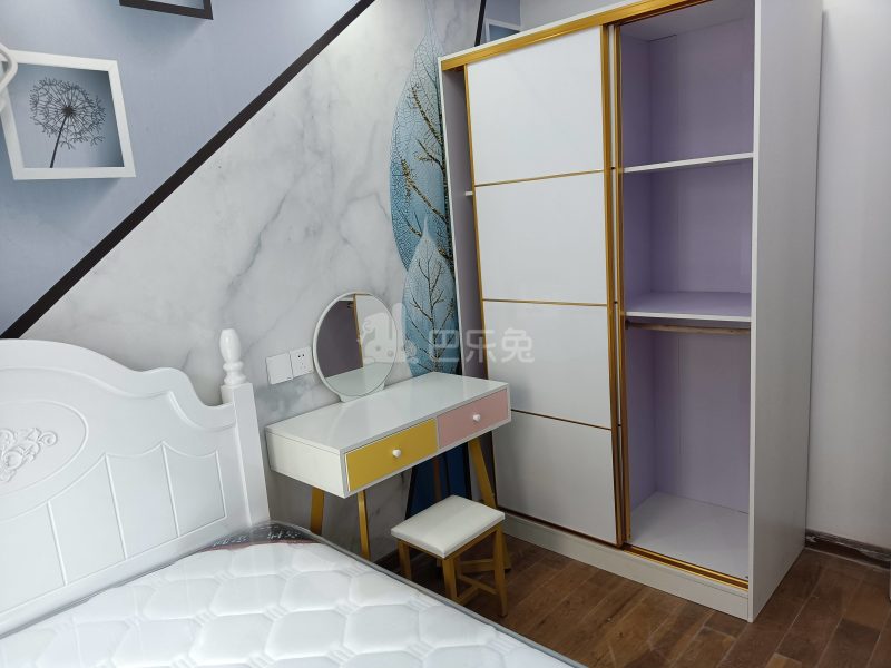万兆家园叠彩人家7904580卧室图0