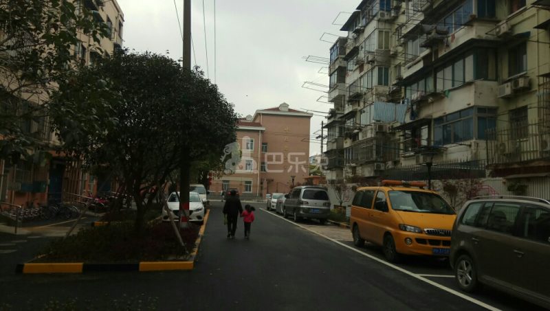 呼玛二村18254936周边环境图0