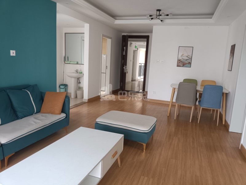 绿地滨江雅苑7939734客厅图8