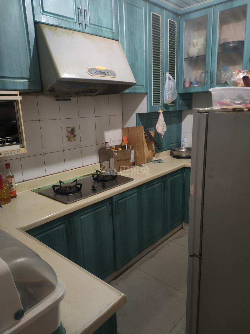 新青浦花苑2区9669201厨房图6