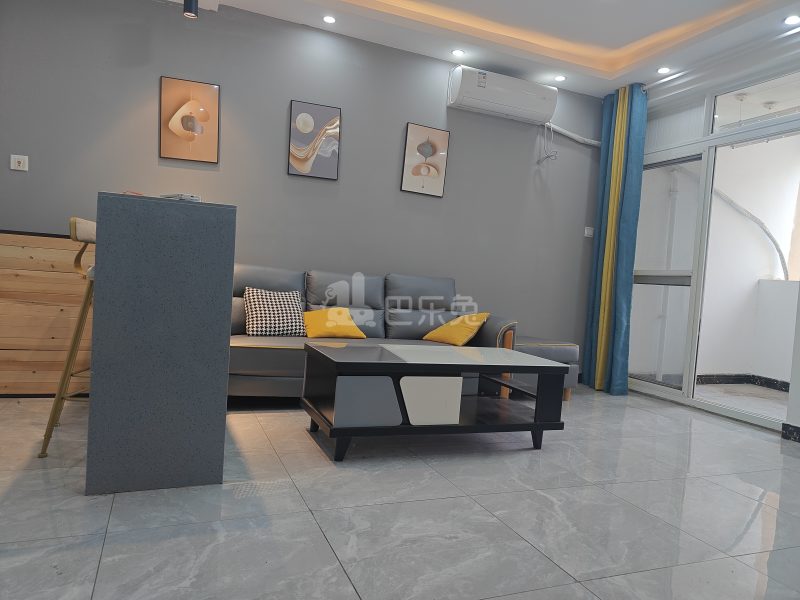 佳伟景苑7981321客厅图4