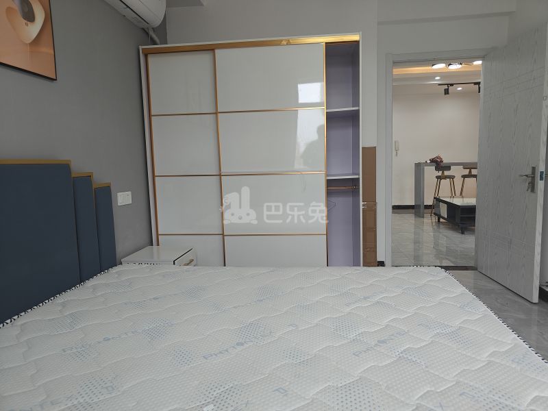 佳伟景苑7981321卧室图2