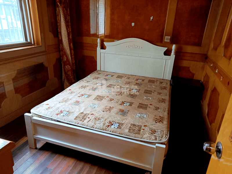 飘鹰花苑南区798983卧室图3