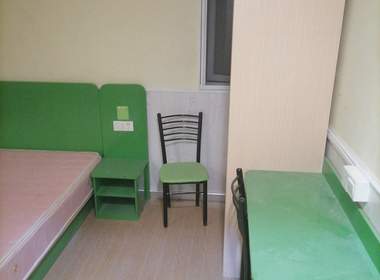 凌兆十村 1室0厅1卫