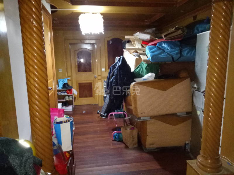 飘鹰花苑南区798983客厅图6