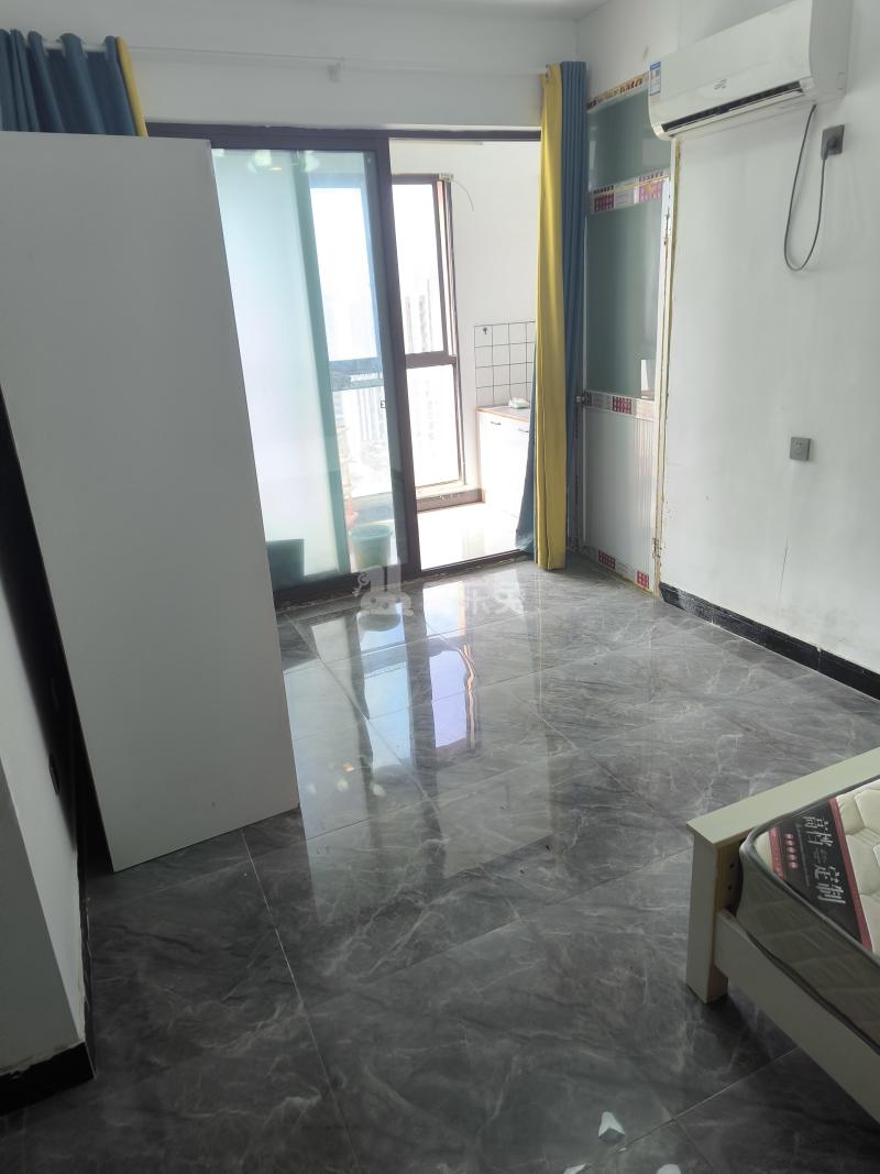 同城光明馨座7995516卧室图2