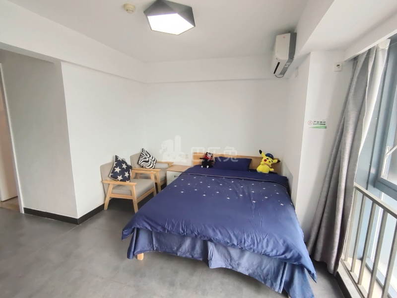 城家公寓青果杭州滨江宝龙城联庄地铁站店8000816卧室图2