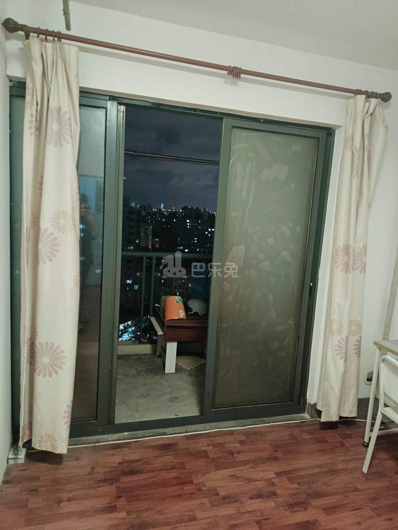 佳龙花园800159卧室图2