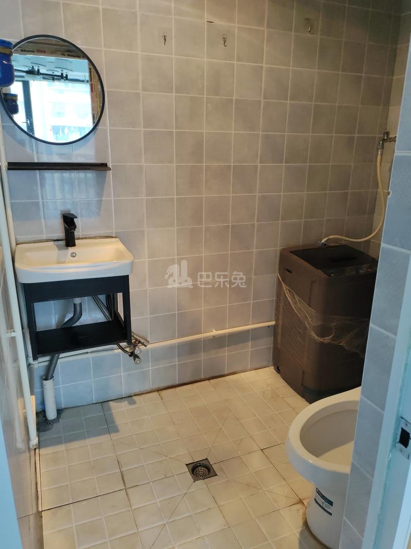 绿城风华苑8026121卫生间图5