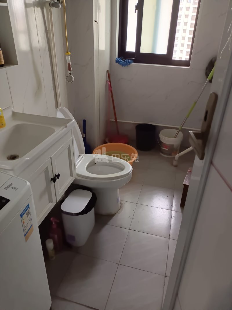 香逸铂悦9760239卫生间图11