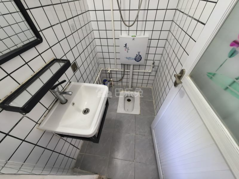 玉兰阁8030307卫生间图5