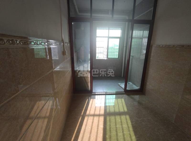 新时代公寓（龙归南村西华二巷5号）8037933客厅图3