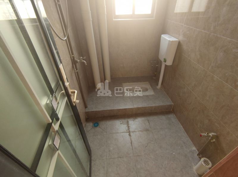 新时代公寓（龙归南村西华二巷5号）8037933卫生间图6