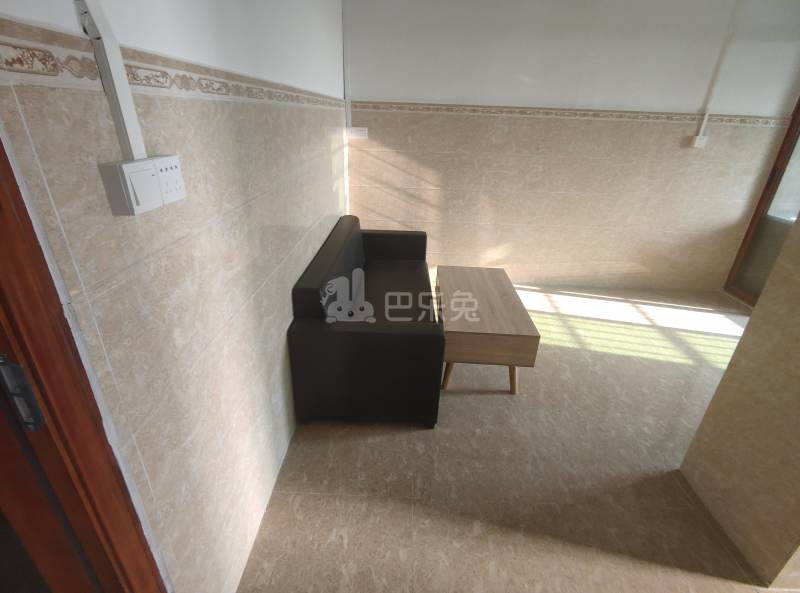 新时代公寓（龙归南村西华二巷5号）8037933客厅图4