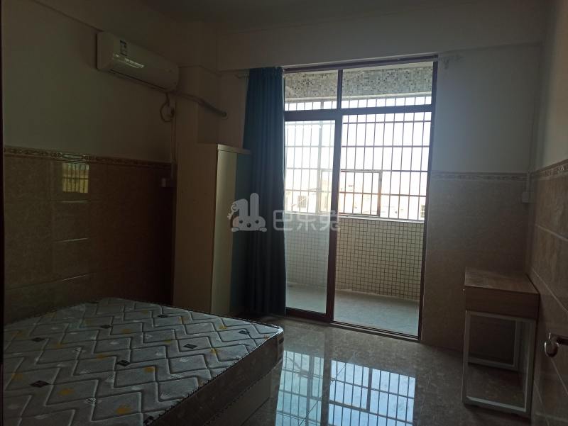 新时代公寓（龙归南村西华二巷5号）8037934卧室图0