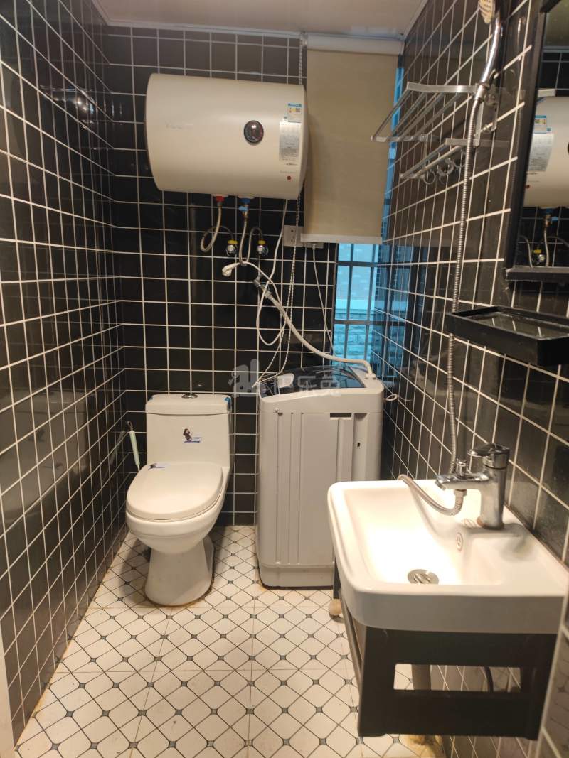 湘湖家园8054114卫生间图6