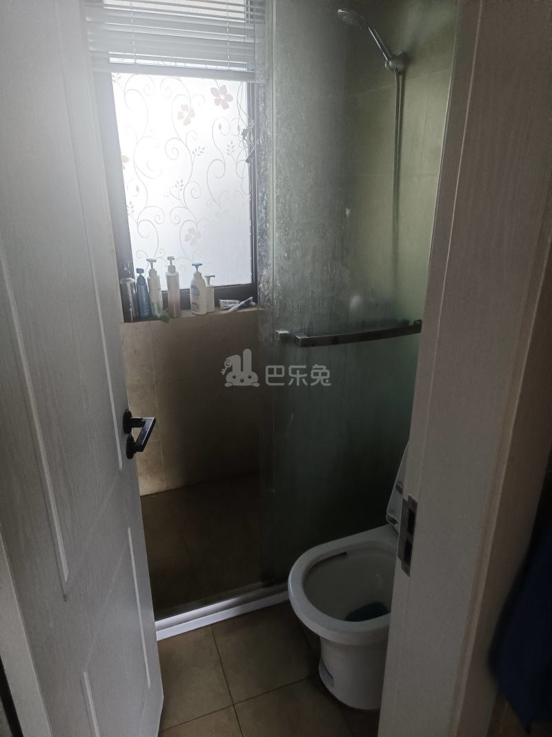 宝嘉誉府8054282卫生间图11