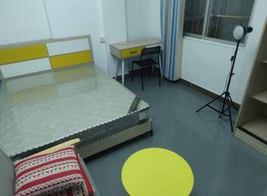 棠景街道棠溪村四马通津路16号 