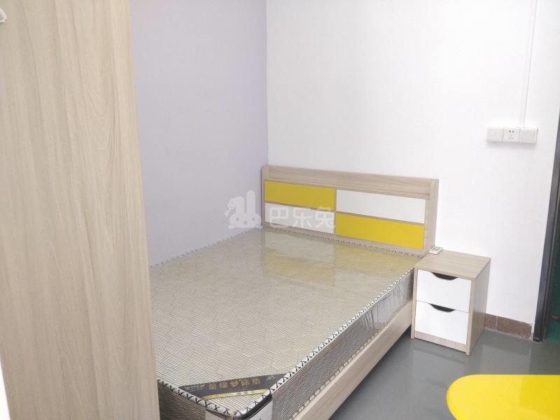 棠景街道棠溪村四马通津路16号8056256卧室图3