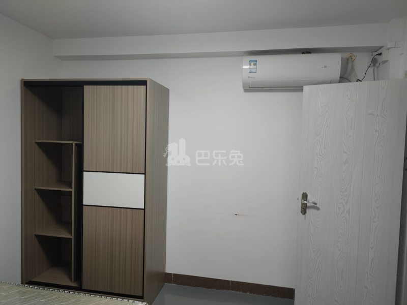 棠景街道棠溪村四马通津路16号8056264卧室图2