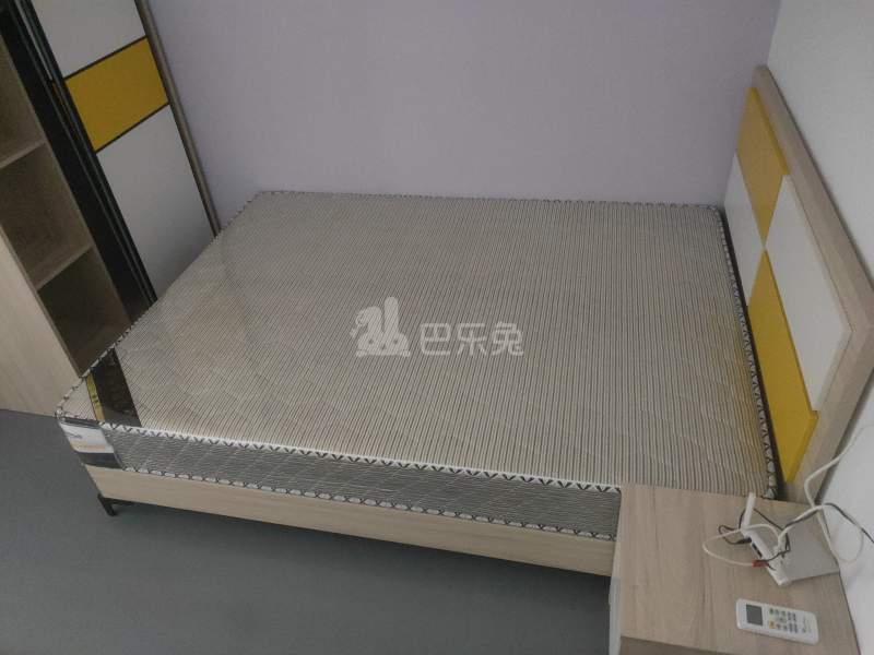 棠景街道棠溪村四马通津路16号8056291卧室图1