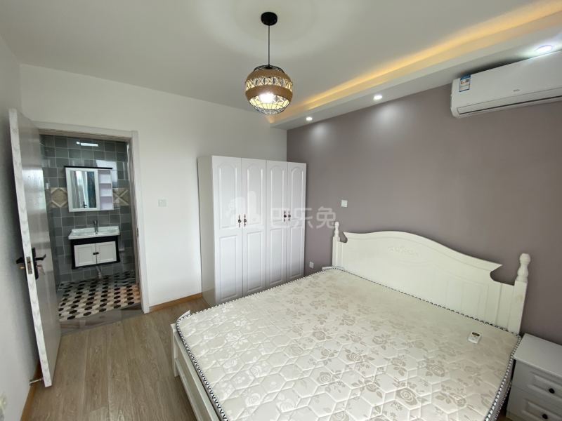 星临雅苑8056914卧室图2