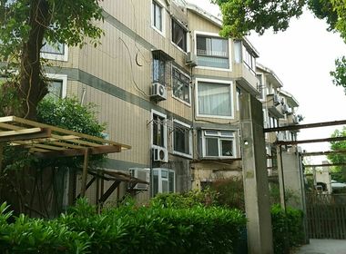 康虹花园 1室1厅1卫