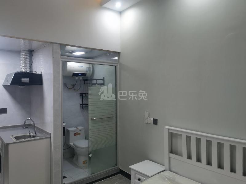 珠江玫瑰花园8065942卧室图2