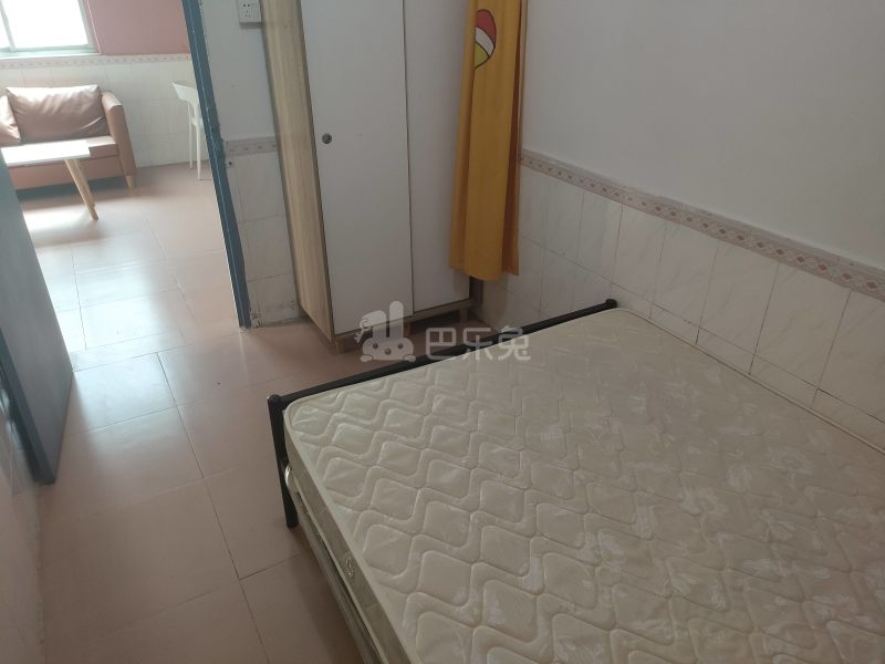 湘和公寓-龙归园夏碑记街四巷14号8066185卧室图1