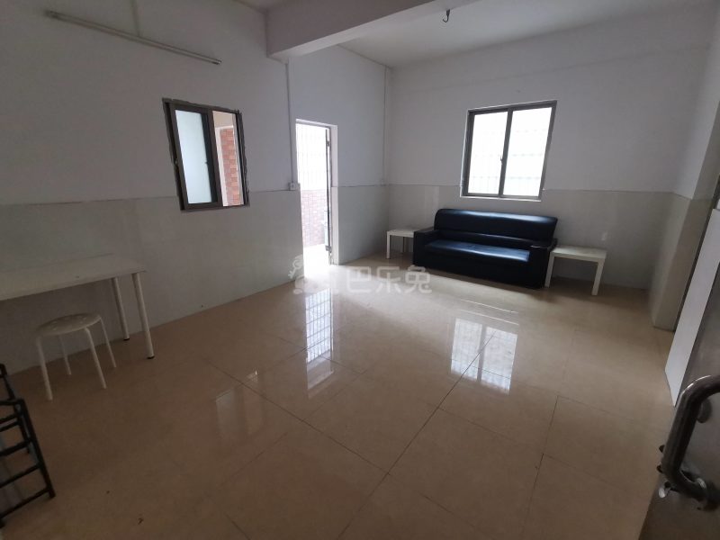 湘和公寓-龙归园夏碑记街五巷7号8066194客厅图4