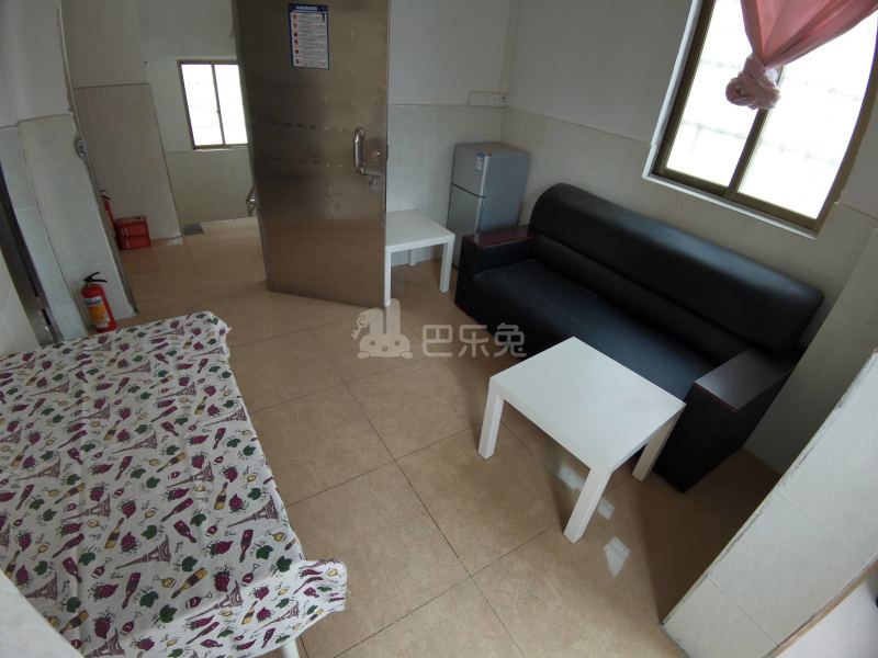 湘和公寓-龙归园夏碑记街五巷7号8066199客厅图2