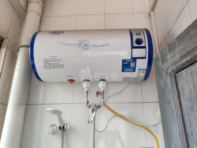 湘和公寓-龙归园夏官海街27号8066205卫生间图4