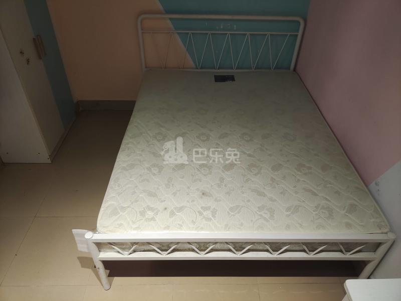 湘和公寓-龙归园夏官海街27号8066209卧室图0