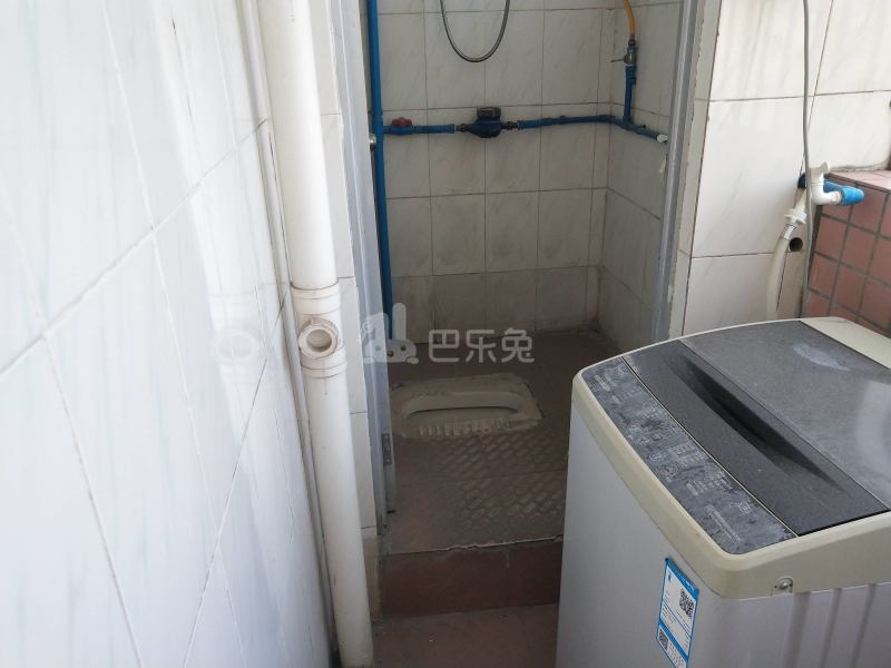 湘和公寓-龙归园夏官海街27号8066222卫生间图5