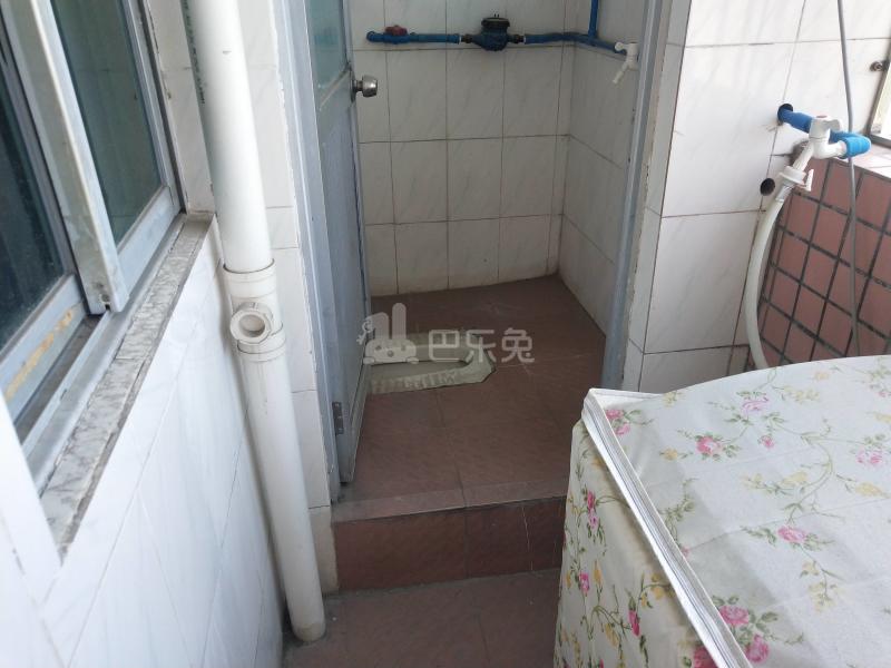 湘和公寓-龙归园夏官海街27号8066224卫生间图5