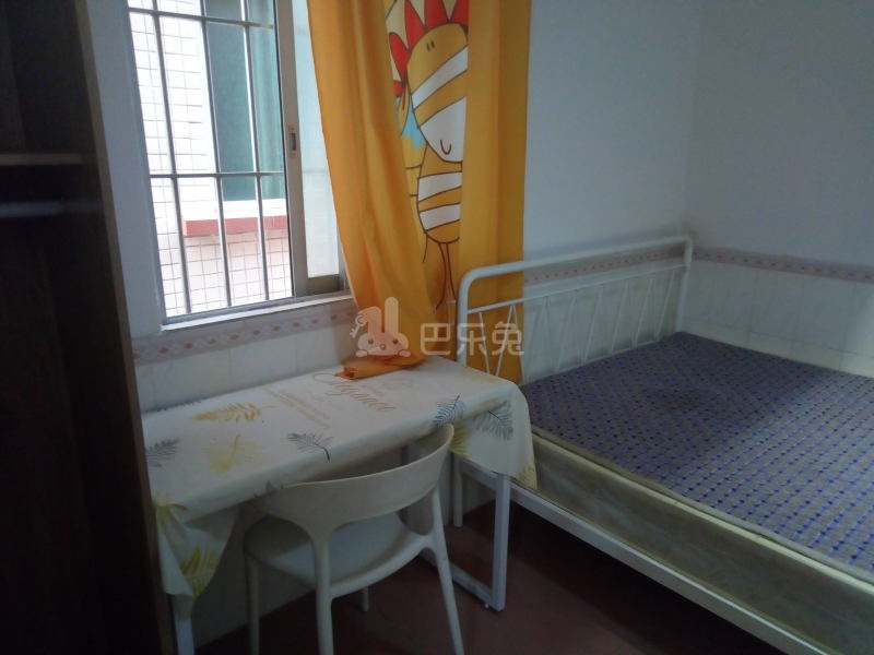 湘和公寓-龙归园夏官海街北七巷15号8066232卧室图2